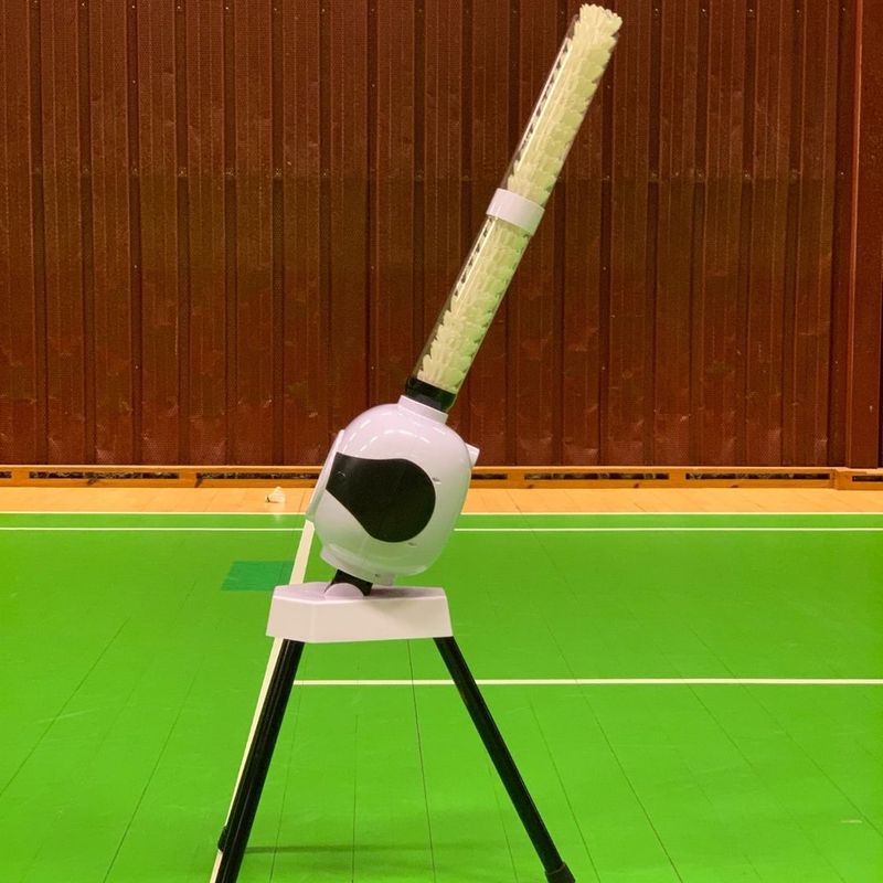 Badminton Feeder